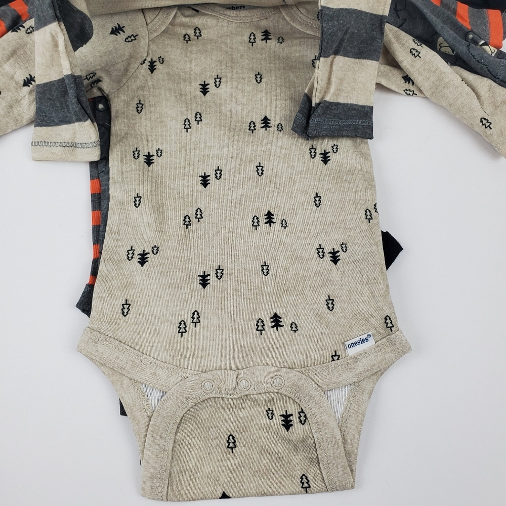 NWOT Gerber Set of 5 Onsies - Picture 2 of 6